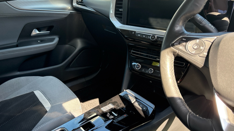 Vauxhall Mokka 100kW Elite Premium 50kWh 5dr Auto Electric Hatchback